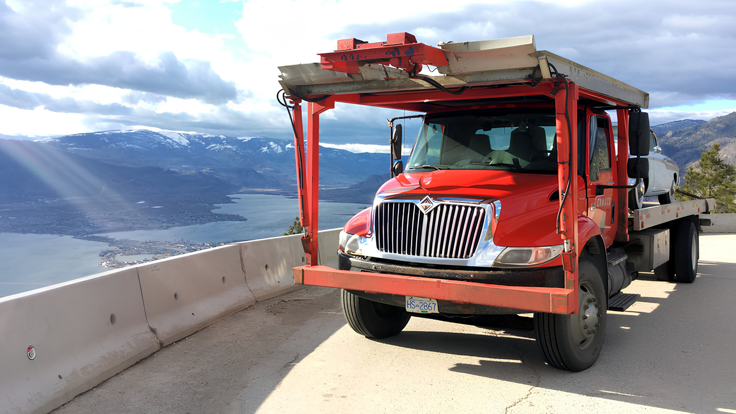 Canuck Towing in action